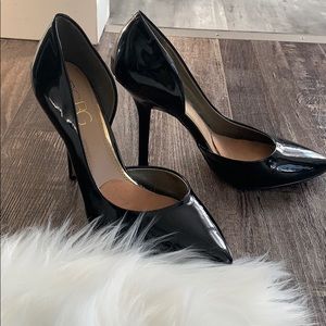 NEW BCBG black high heel pumps - never worn